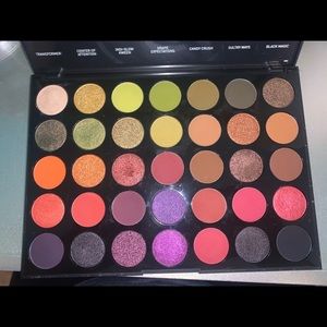 Morphe 35M Boss Mood Palette